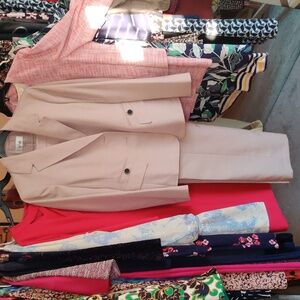 Le Suit suit with pants